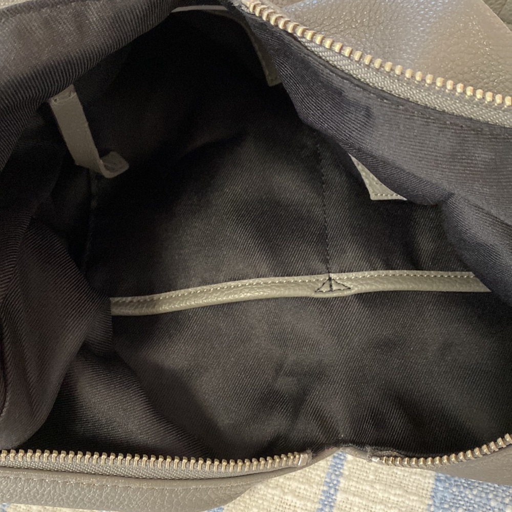 Linea Pelle purse - Picture 12 of 17